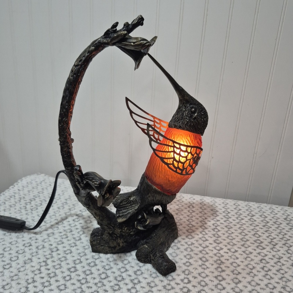 Vintage Table Hummingbird Art Lamp